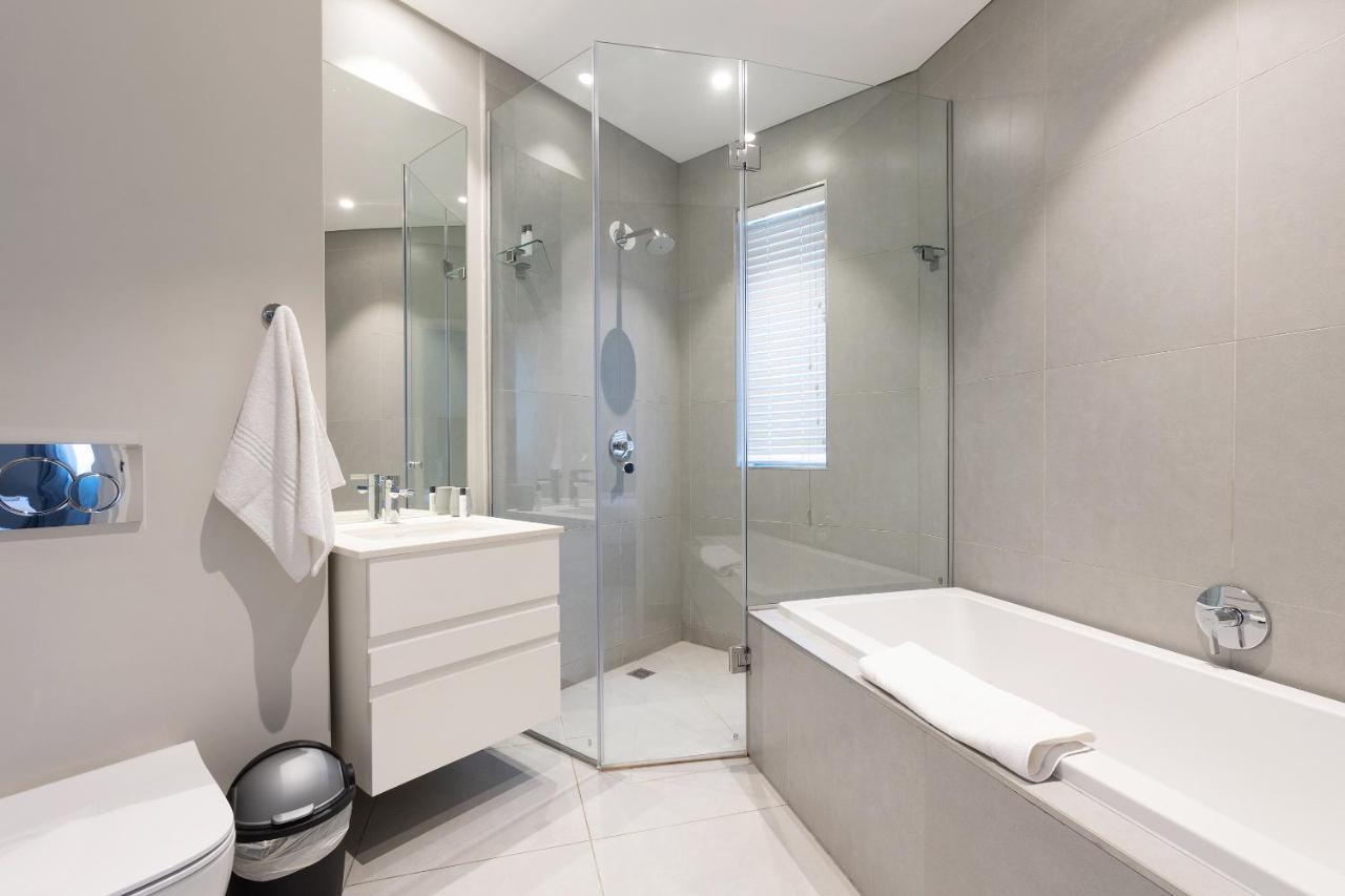 Axis Luxury Apartments By Century City Hotels Ciudad del Cabo Exterior foto